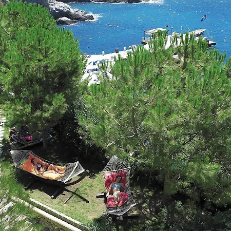 Θέρετρο Korumar Deluxe Κουσάντασι