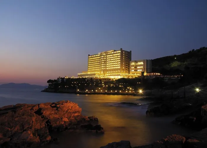 Korumar Deluxe Resort