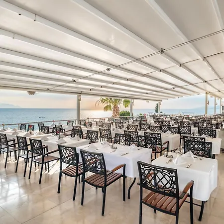 Korumar Deluxe Resort